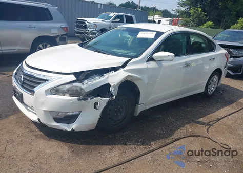 2013 Nissan Altima 2.5 S from USA, damaged, VIN 1N4AL3AP1DC916883